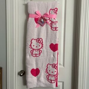 HELLO KITTY VALENTINE’s DAY BLANKET 💓🌸🎀